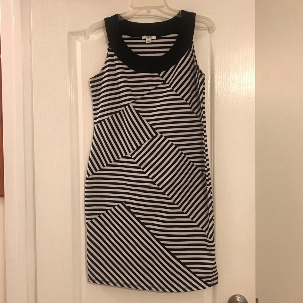 Cato Black and White Women’s Sleeveless Dress Medium